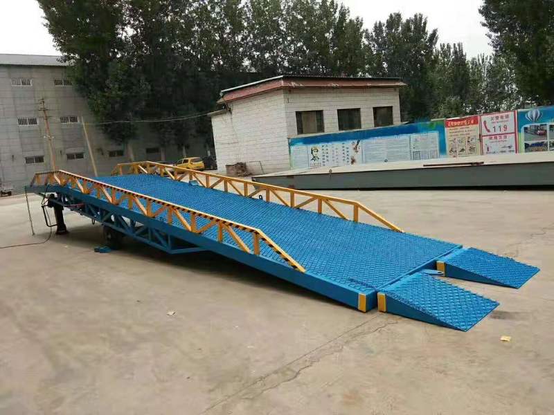 江西汽车登车桥